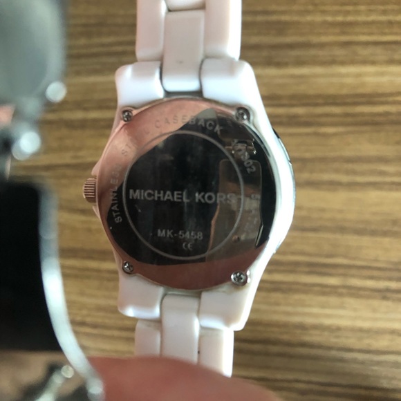 Ladies Michael Kors Mini Parker Watch - Picture 4 of 4
